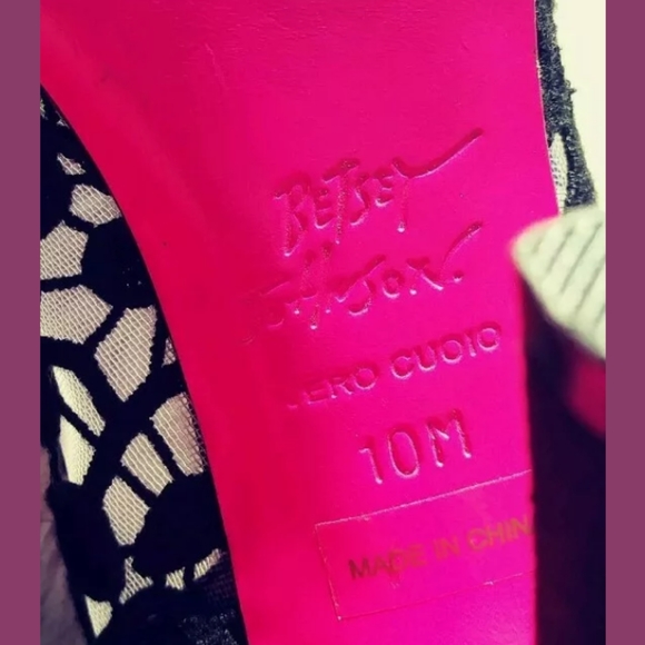 Betsey Johnson Peep Toe Heels size 10 - Picture 6 of 8